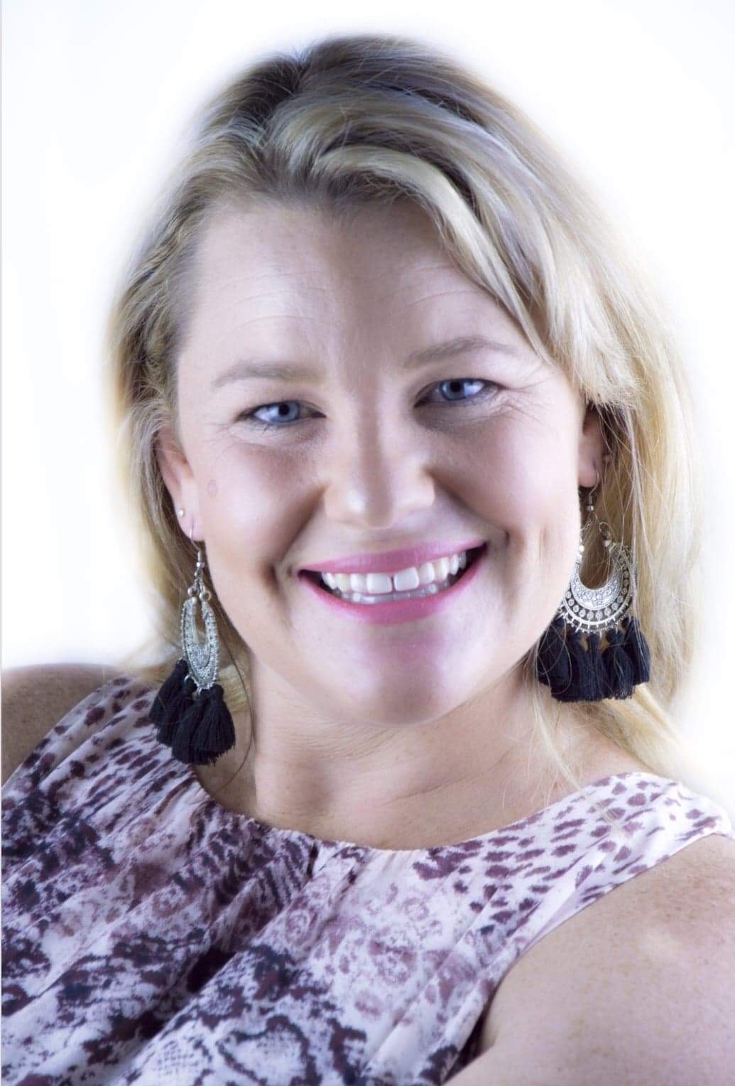 Australian Survivor Runner up Tara Pitt