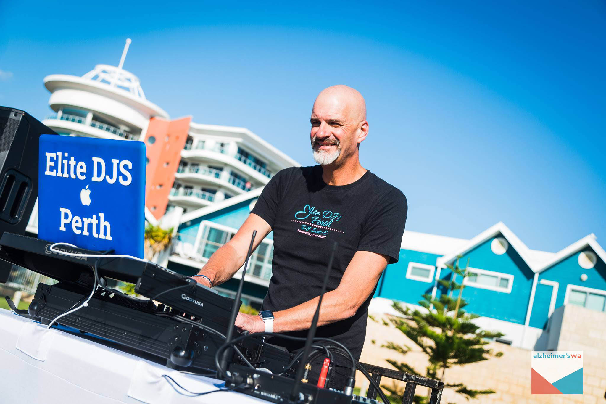 DJ Scott-e
