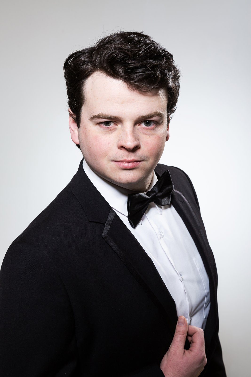 Lachlan McIntyre- Tenor