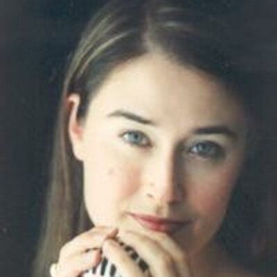 Lisa Genovese SydneySinger