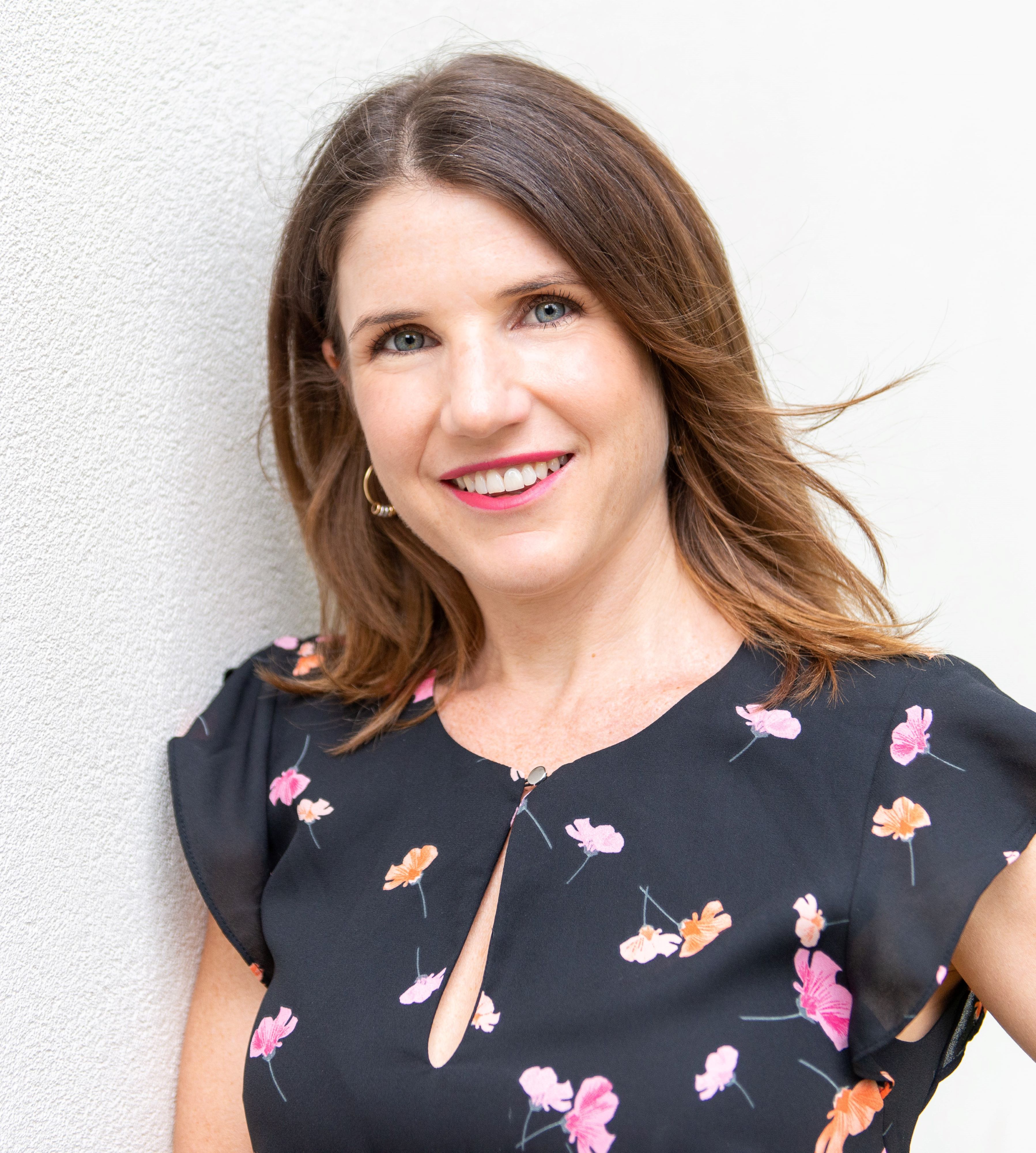 Phoebe Dray - The Cashflow Pocket Rocket
