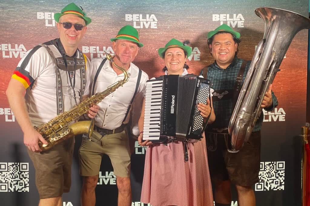 OOMPA ROCKSTAR (German, Octoberfest, Polka Band)