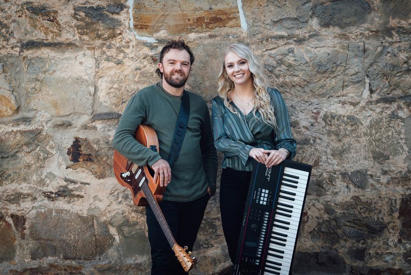 Nikayla & Tom Duo