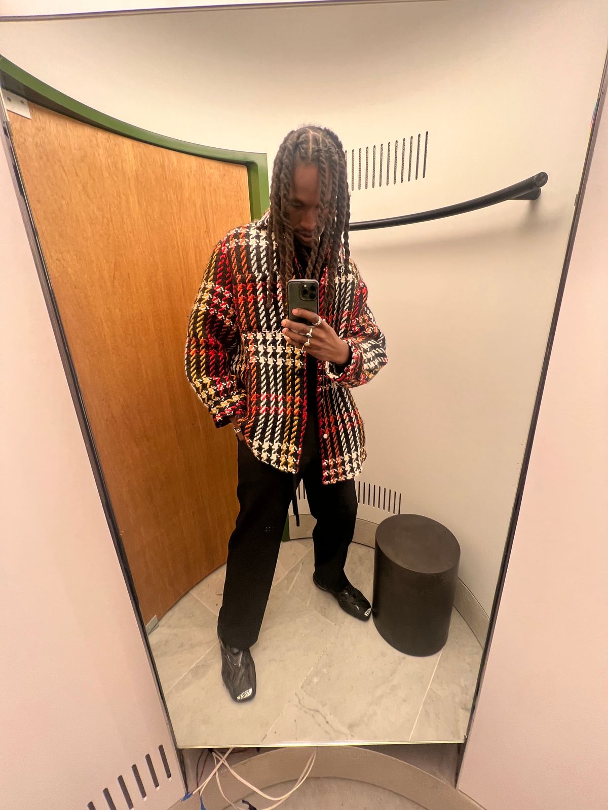 Danté Knows