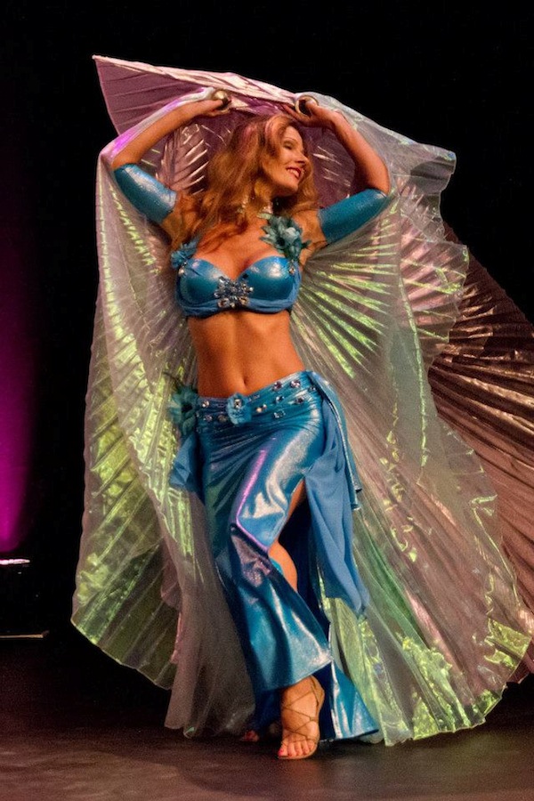 BELLY DANCERS & BOLLYWOOD!