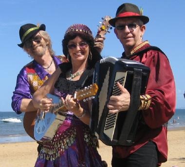 CARNIVAL Roving Gypsy Band