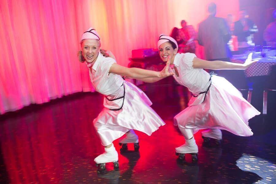 1950s Rock’n Roller Skate Show