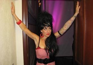 Amy Housewine