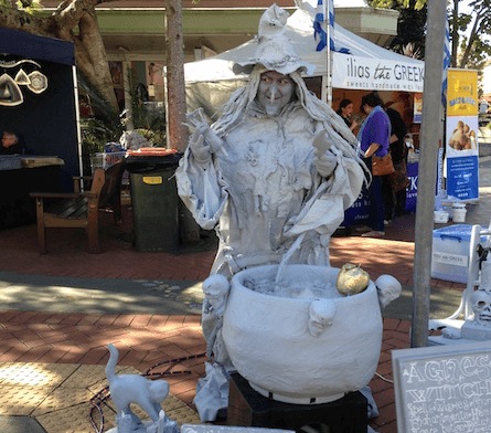 Living Statue Agnes The Witch