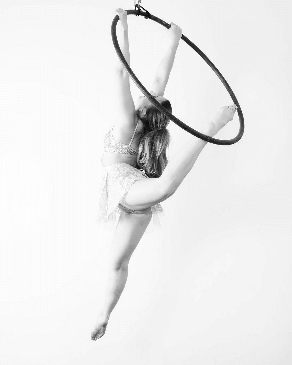 Raelene | Mixed Circus Artist