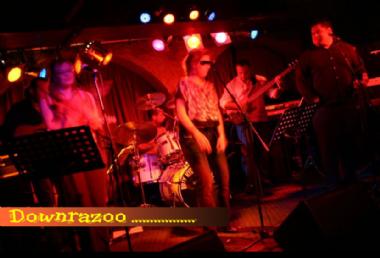 Downrazoo