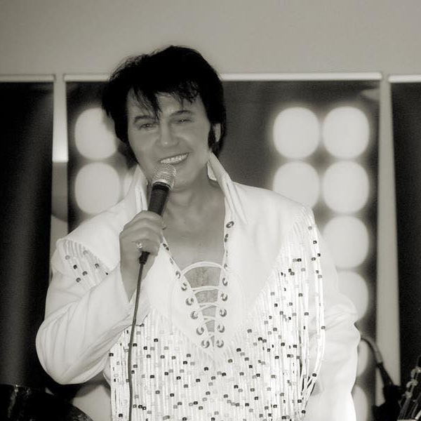 Elvis in Oz