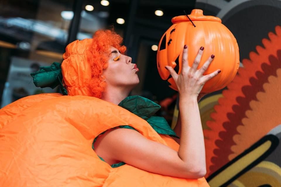 Roller Skating Pumpkins