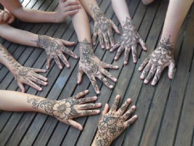 Divine Henna