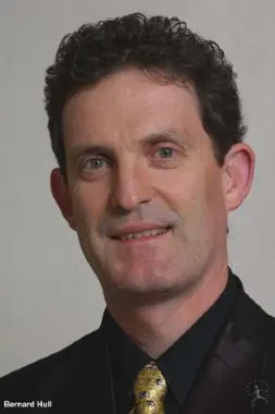 Bernard Hull