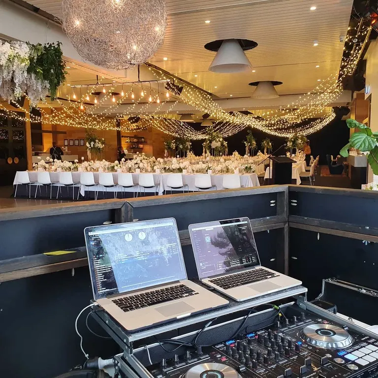 Bruce Harrison DJ/MC