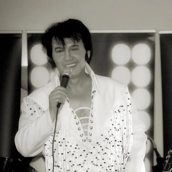 Elvis in Oz