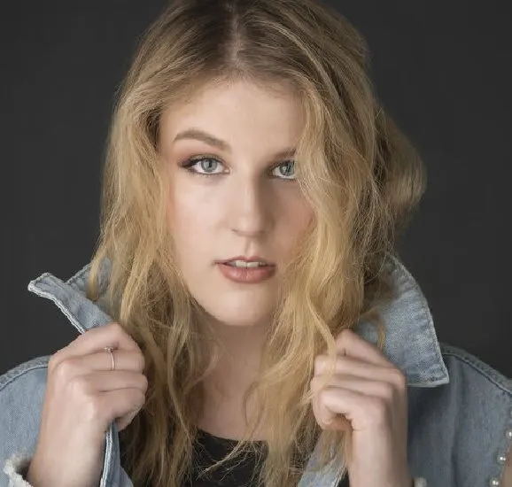 Emily Perry