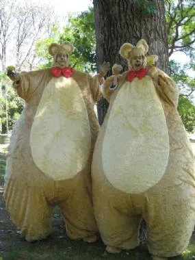 Giant Teddy Bears