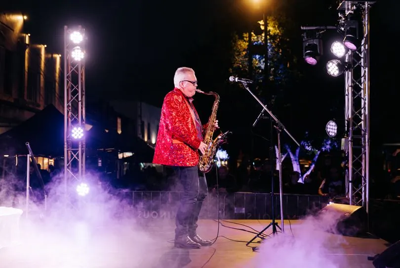 Jake Sax - Live Sax, MC & DJ