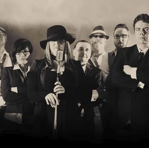 Kellie Knight and the Daze