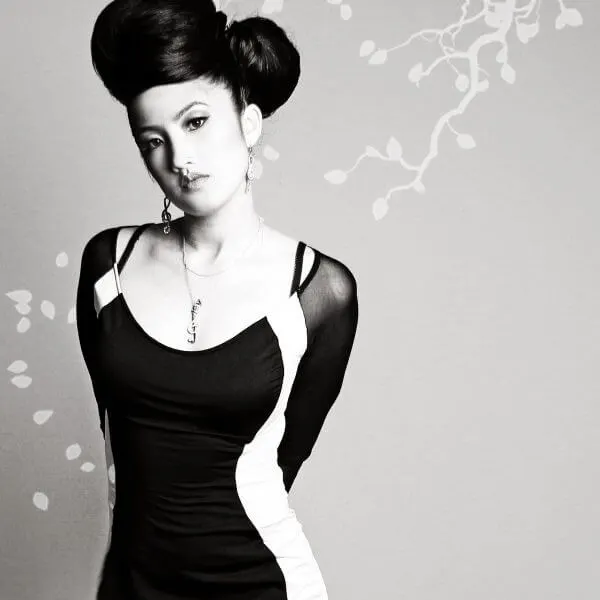 Mary E