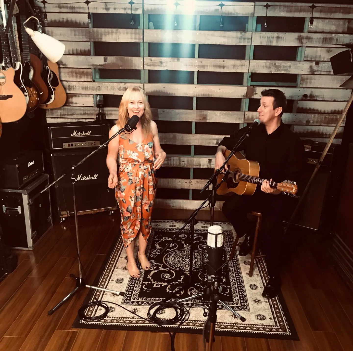 The Soul Acoustics duo
