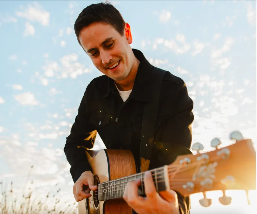 Travis Aron